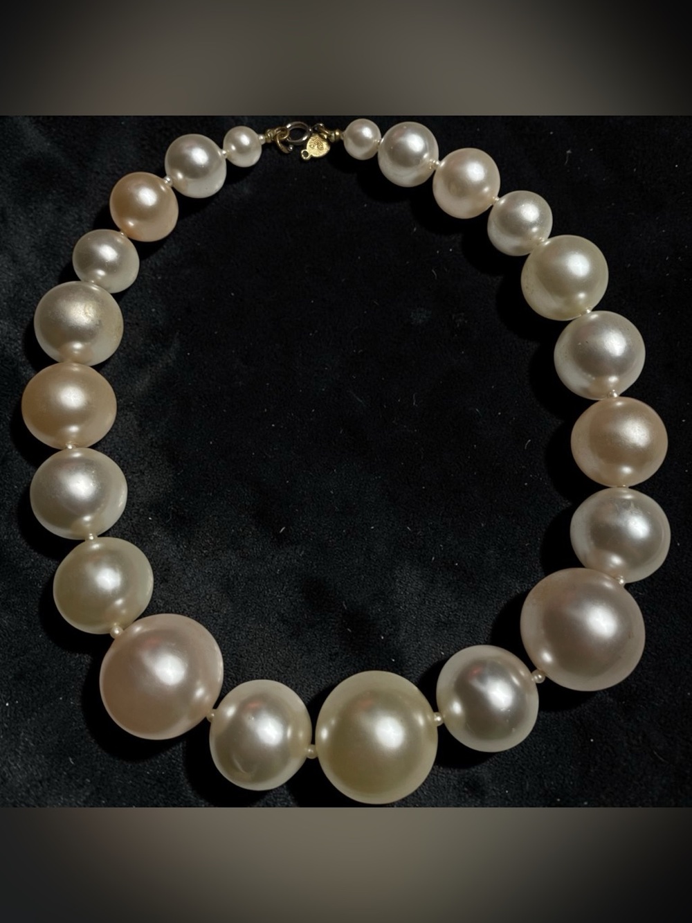Vintage Lustrous Cream Pearl Collar Necklace